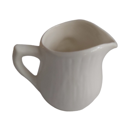 Vintage mushroom motif ceramic creamer - Picture 2 of 8